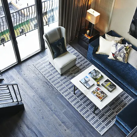 Sixty Soho-3